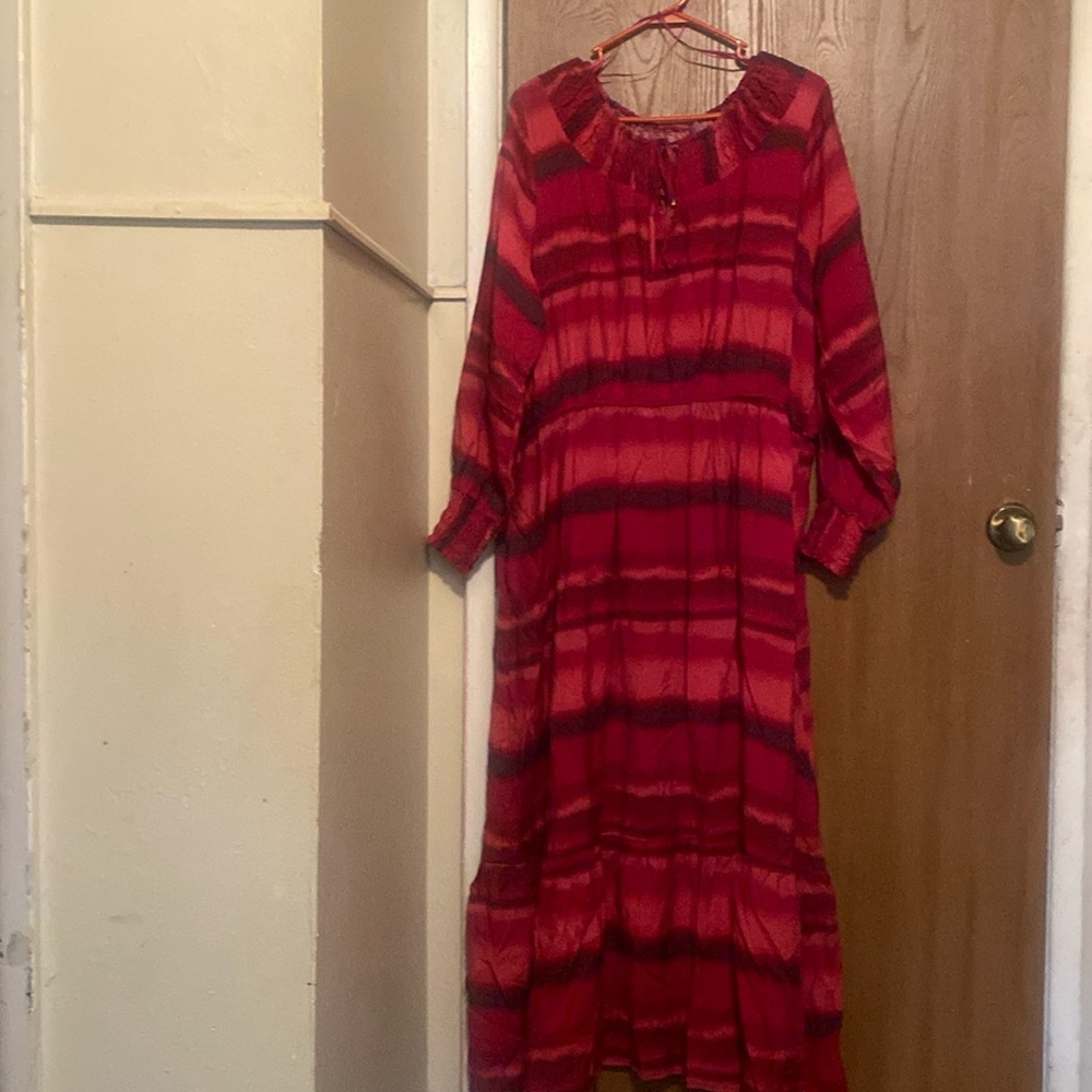 Women’s dress